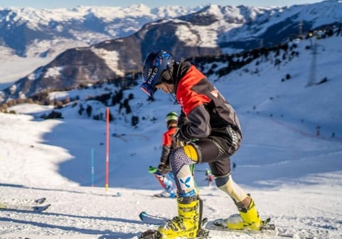 Élève-athlète se préparant pour une course