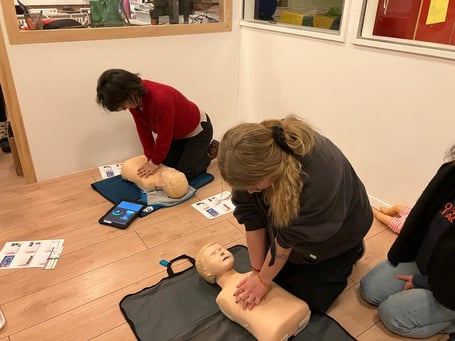 Haut-Lac staff learn first aid