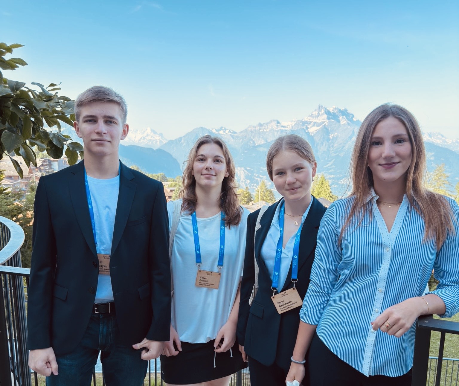 Haut-Lac Student Ambassadors at the Villars Institute Symposium